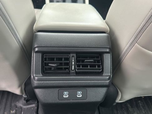 Used 2023 Honda Accord Touring image 22