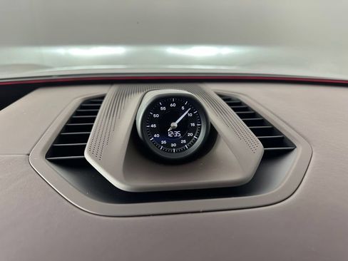 New 2026 Porsche Cayenne Turbo AWD/4WD image 31