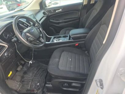 Used 2022 Ford Edge SE