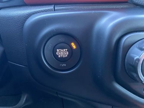 Used 2022 Jeep Wrangler Unlimited Rubicon w/ Xtreme Recon 35" Tire Package image 26