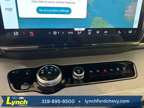 Used 2025 Ford Expedition Max Active AWD/4WD image 15