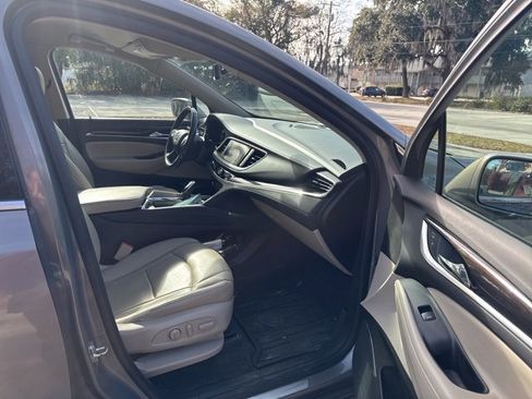 Used 2019 Buick Enclave Essence w/ Trailering Package, 5000 lbs. image 4