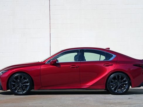 Used 2022 Lexus IS 350 F Sport w/ Accessory Package RWD image 9