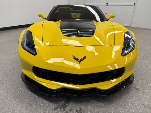 Used 2019 Chevrolet Corvette Z06 image 2