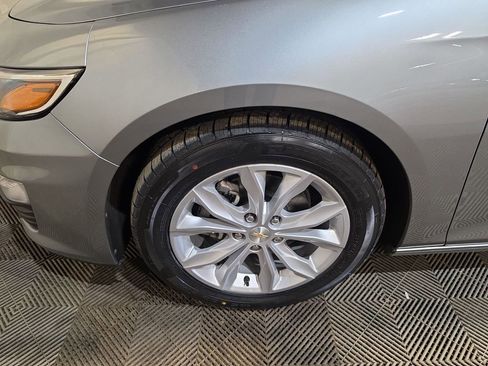 Used 2023 Chevrolet Malibu LT FWD image 18