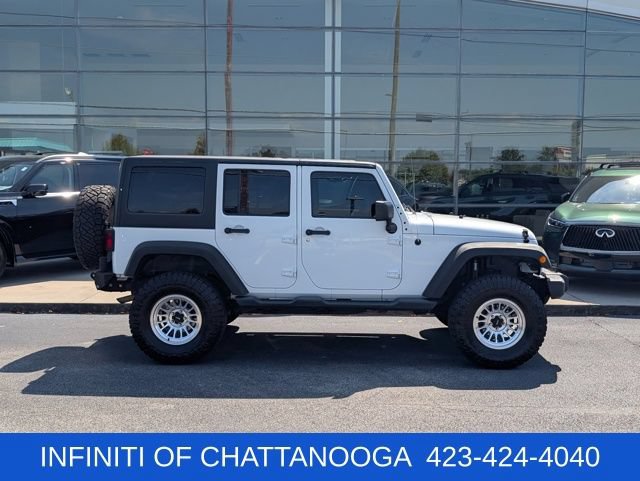 Used 2012 Jeep Wrangler Unlimited Sport AWD/4WD image 8