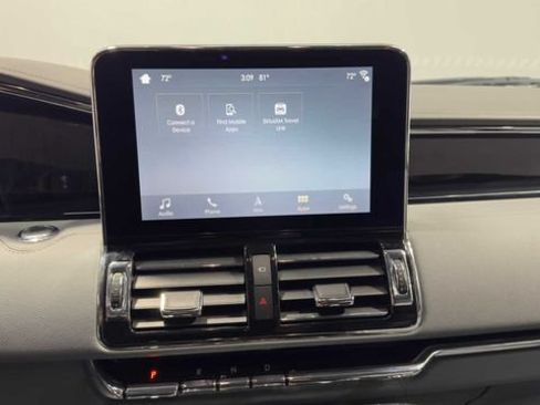 Used 2019 Lincoln Navigator L Select RWD image 27