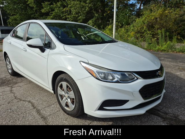 Used 2016 Chevrolet Cruze L FWD image 4