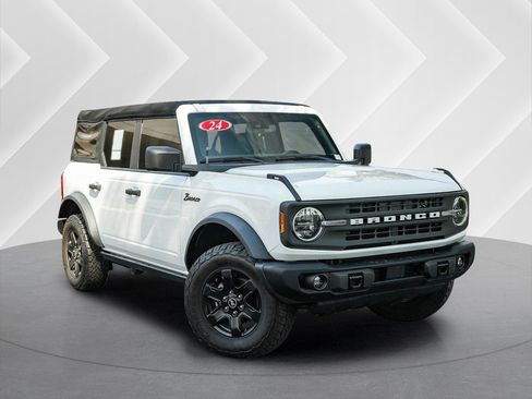 Used 2024 Ford Bronco Black Diamond AWD/4WD image 1