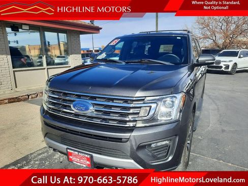 Used 2018 Ford Expedition XLT image 1