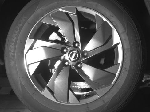 Used 2025 Nissan Rogue SV image 15