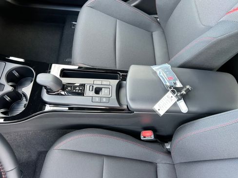 New 2026 Toyota Prius Plug-In Hybrid image 27