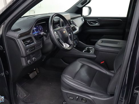 Used 2024 Chevrolet Suburban LT image 21