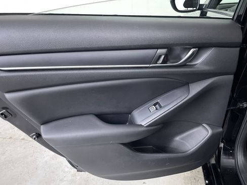 Used 2021 Honda Accord Sport image 18