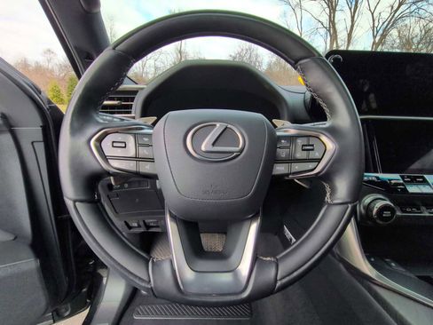 Used 2023 Lexus LX 600 4WD w/ Appearance Package image 24