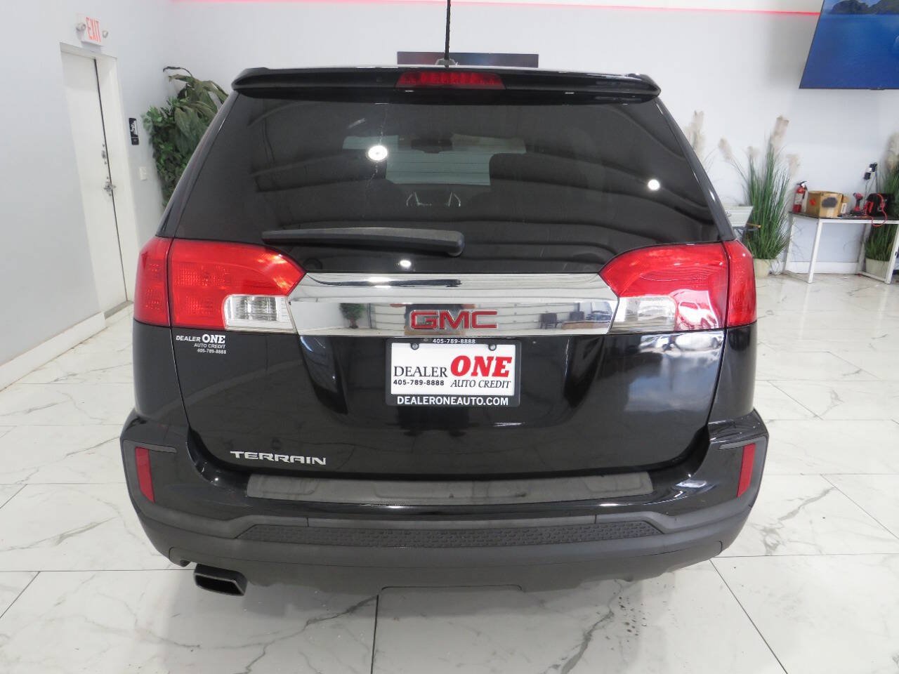 Used 2016 GMC Terrain SLE FWD image 4