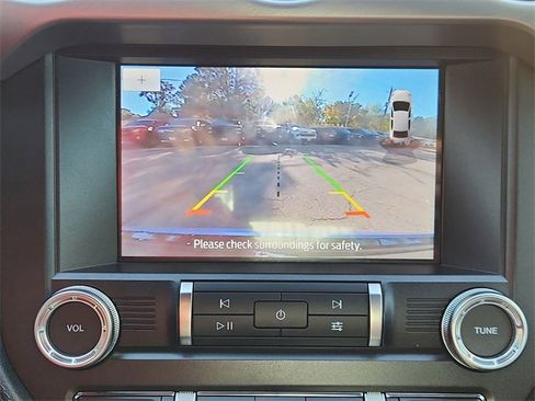 Used 2022 Ford Mustang Premium image 14