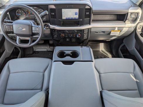 New 2026 Ford F350 XL w/ XL Chrome Package image 5