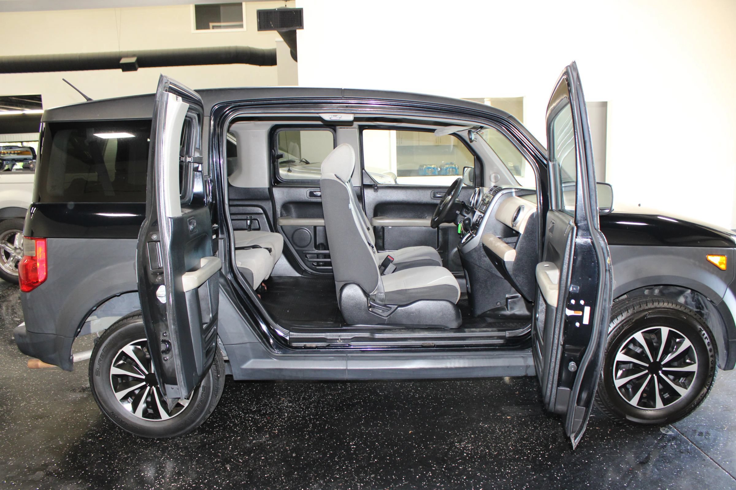 Used 2007 Honda Element LX image 23