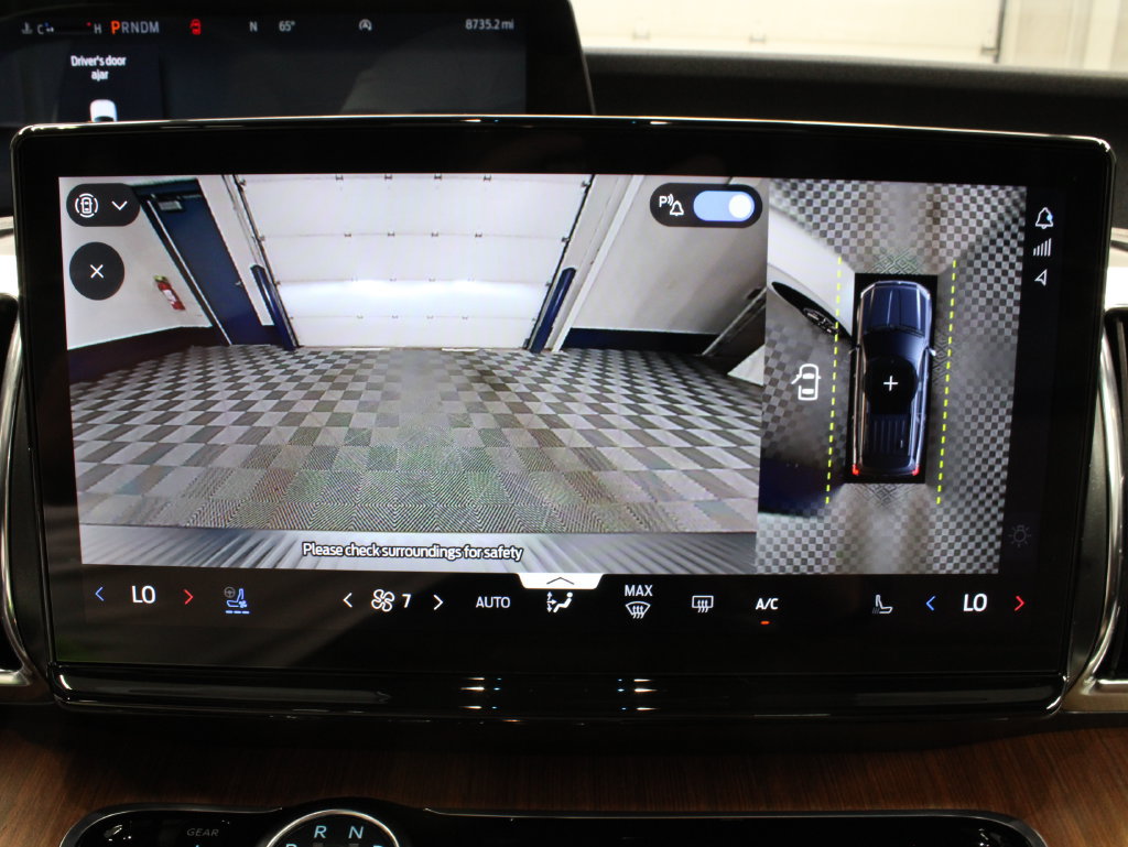 Used 2025 Ford Expedition King Ranch AWD/4WD image 28