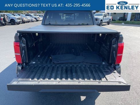 Used 2024 Toyota Tacoma TRD Sport w/ TRD Sport Upgrade Package AWD/4WD image 31