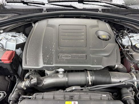 Used 2026 Land Rover Range Rover Velar Dynamic SE image 28