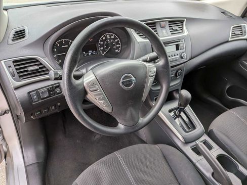 Used 2017 Nissan Sentra S FWD image 2