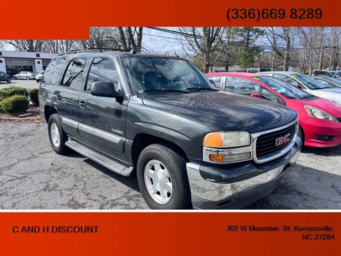Used 2005 GMC Yukon SLT w/ SLT Preferred Equipment Group image 1