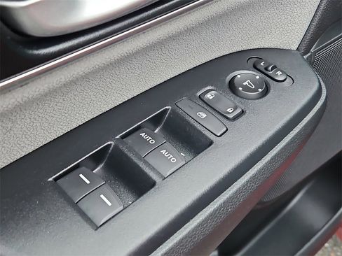 Used 2022 Honda CR-V EX image 26