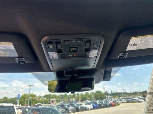 Used 2024 Toyota Tundra Platinum w/ TRD Off-Road Package AWD/4WD image 24