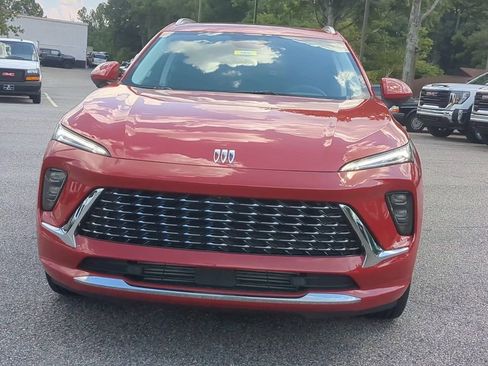 New 2025 Buick Envision Avenir image 3