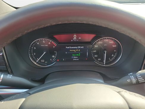 New 2025 Cadillac XT6 Luxury image 11