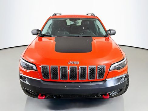 Used 2021 Jeep Cherokee Trailhawk image 2