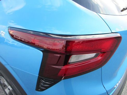 New 2026 Chevrolet Trax LT w/ Driver Confidence Package image 8