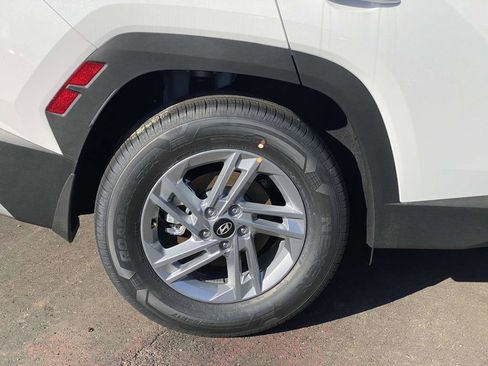 New 2026 Hyundai Tucson SE FWD image 3