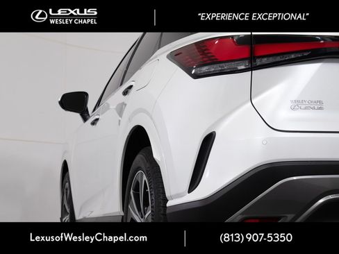 Certified 2025 Lexus RX 350 Premium w/ Accessory Package (Z1) FWD image 6