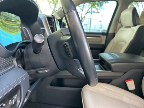 Used 2023 RAM 1500 Limited AWD/4WD image 50