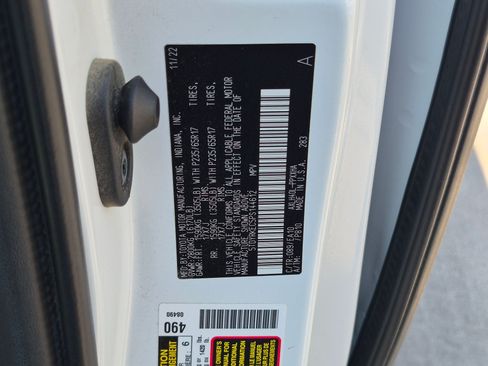Used 2023 Toyota Sienna XLE FWD image 38