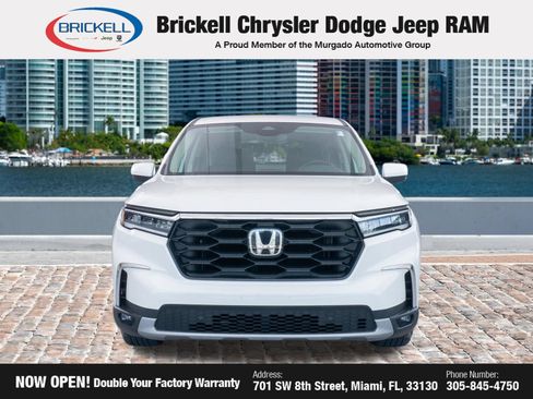 Used 2025 Honda Pilot EX-L image 3