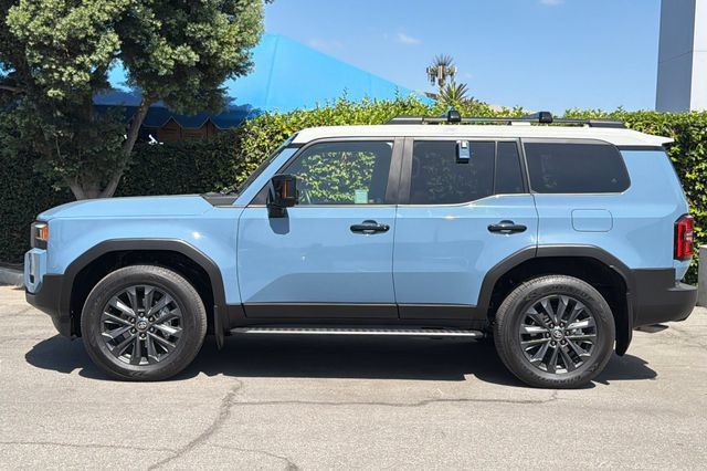 Used 2024 Toyota Land Cruiser w/ Premium Package AWD/4WD image 7