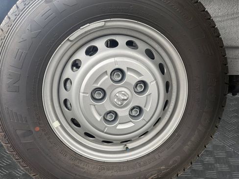 New 2026 RAM ProMaster 3500 w/ Premium Convenience Group image 20