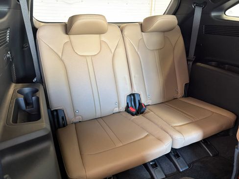Used 2026 Kia Sorento SX Prestige w/ Olive Brown Leather Package AWD/4WD image 39