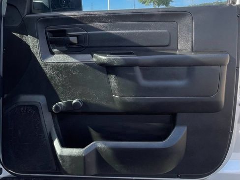 Used 2019 RAM 1500 Tradesman w/ Chrome Plus Package RWD image 25