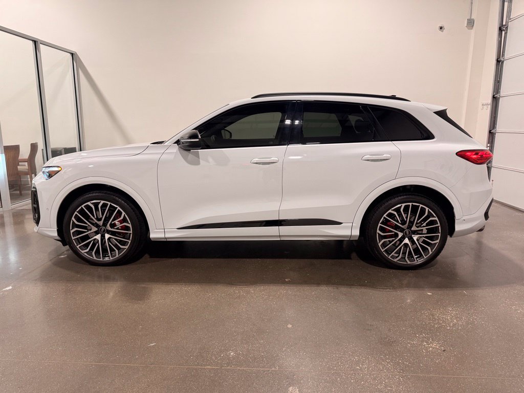 Used 2025 Audi SQ5 Premium Plus AWD/4WD image 8