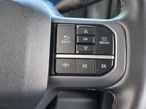 Used 2025 Ford F350 Lariat image 26