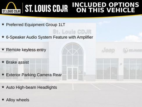 Used 2025 Chevrolet TrailBlazer LT AWD/4WD image 4