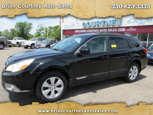 Used 2011 Subaru Outback 2.5i Premium AWD/4WD image 1
