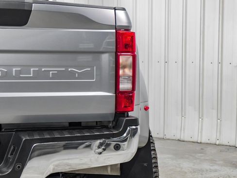 Used 2021 Ford F350 XLT w/ XLT Premium Package image 49