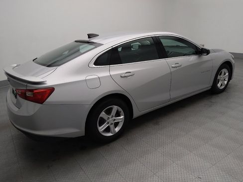 Used 2021 Chevrolet Malibu LS FWD image 10