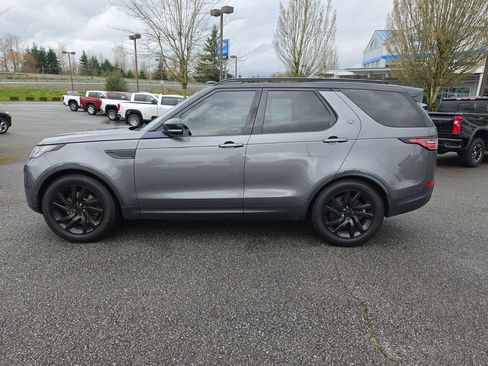 Used 2017 Land Rover Discovery HSE image 3
